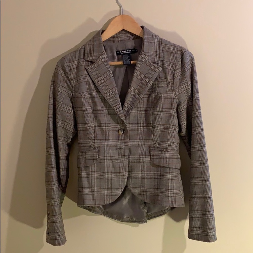 Rampage business top